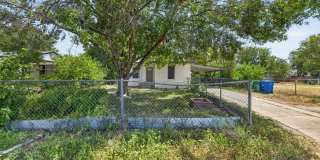 Charming 3BR House in San Antonio Gallery 1