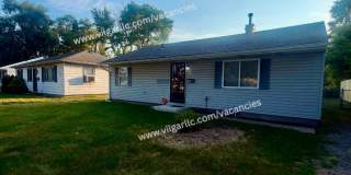 Very spacious • 3 Bedroom • 1 Bathroom Home. Gallery 1
