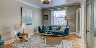 Belmont Buckingham Gallery 33