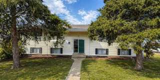 2 bedroom, 1 bath Gallery 1