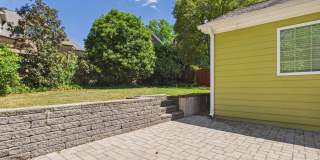 2912 Oberlin Road Gallery 54