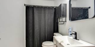 Newly Remodeled Four Bedroom Gallery 6