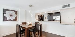 1147 Hillsboro Mile Gallery 7