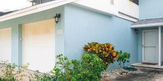 33 Cove Road Gallery 1