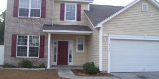 Lovely 4 BR/2.5 BA in Avalon -  FRESH paint, BRAND NEW flooring, FOUR bedrooms and a FENCED yard!! Gallery 1