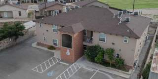 150 Encino Gallery 1