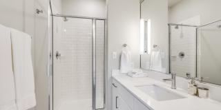 Berkshire Santal Gallery 34
