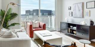 The Hallon Gallery 13