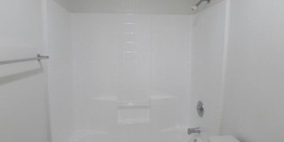 2-bed, 2-bath Condo in San Diego's Linda Vista/Fashion Valley Area. Gallery 21