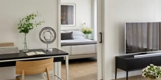 Per Sei at Pike and Rose Gallery 2