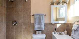 Cool Central Pool Home Gallery 16