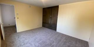 Four Bedroom Home Near Campus Gallery 8