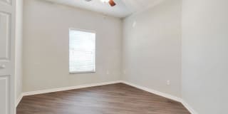 Registry at Windsor Parke Gallery 82