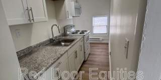 522 N High Street Gallery 1