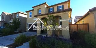 Newer North Natomas 3bd/2.5ba House with Loft & 2 Car Garage Gallery 1