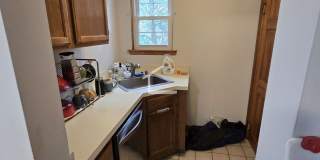 Nicely located 1 bed in Watertown available now! Gallery 1