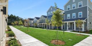 Hamlet Huntersville Gallery 2