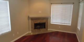 One Bedroom Condo in the Heart of Hillcrest with IN-UNIT Washer  Dryer Gallery 1