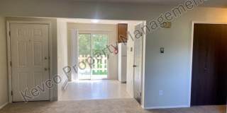 Great Condo by Foothills Mall! Great Condo by Foothills Mall! Gallery 4