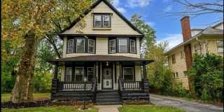 Charming 5 Bed Property at Prime Location Gallery 1