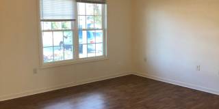 3 Bedroom, 2.5 Bath Two Level Townhouse Gallery 5