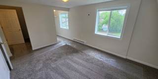 Beautifully Home in the Valley Gallery 14