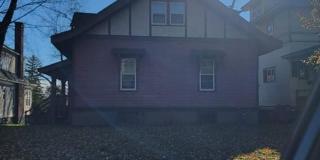 Duluth MN - 6 Bed - 2 Bath - Single Family Home Gallery 3