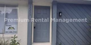 Exceptional Fully Remodeled 2-Bedroom, 2-Bath Duplex in University PlaceFenced Yard Gallery 1