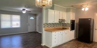 Affordable 3BD/2B Home Close to RAFB Gallery 9