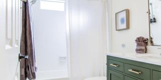 5640 E BELL Road Gallery 29