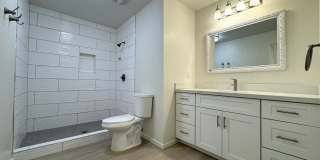 REMODELED GEM IN THE HEART OF SCOTTSDALE Gallery 49
