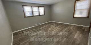 1280 St. Catherine St. Gallery 33