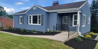 3+ Bedroom 3 bath Ranch in Mechanicsburg-Finished Basement, Multi Car Parking Gallery 1