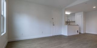 The Docks at Redmond Lakeview Gallery 25