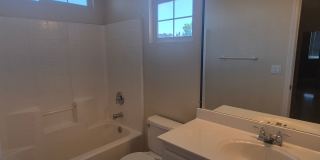 Adorable 3 bedroom 2.5 bath with loft Gallery 16