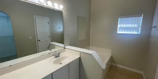 4312 IVEYGLEN Avenue Gallery 10