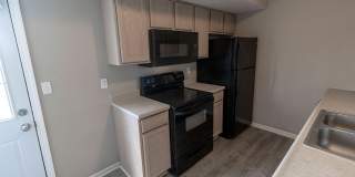 Large Duplex in Vanderveen Gallery 7