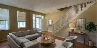 3 Bedroom Single Family Home Located in Harrisburg- Includes Bonus Room/Office! Gallery 1