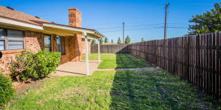 Available July 1st: Spacious 3 Bed, 2 Bath Ready for You! Gallery 28