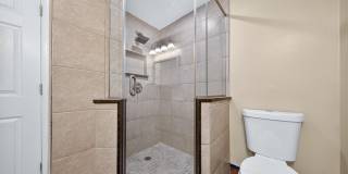 817 6TH Street NW Gallery 23