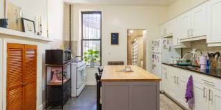 318 11th Street Gallery 3