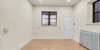 1823 S BROAD Street Gallery 17