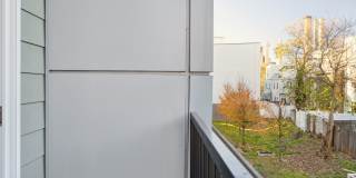 Graduate Pointe Gallery 101