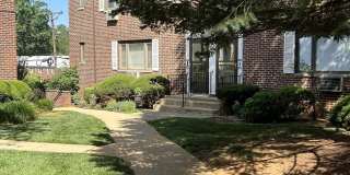 204 Manor E Gallery 1