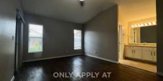 RESERVE AT WEDGEFIELD 3 bedroom 2 bath home with stainless appliances, laminate flooring and a fenced back  yard! Gallery 46