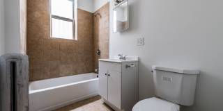 5125 W Madison St Gallery 5