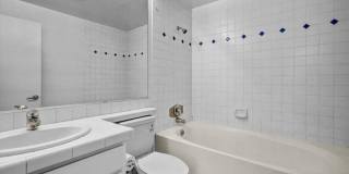 2222 BEACHWOOD Dr Gallery 27
