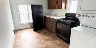 1433 Kenmore Boulevard Gallery 7