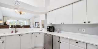 2-bedroom + den condo in Lely Resort! Gallery 6