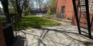 1911 W Baltimore St Gallery 14